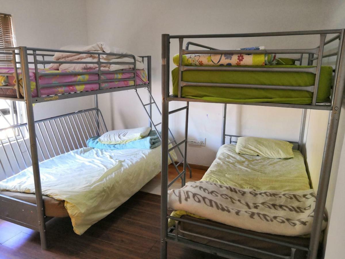 Leone Paris Leilighet Windhoek Eksteriør bilde